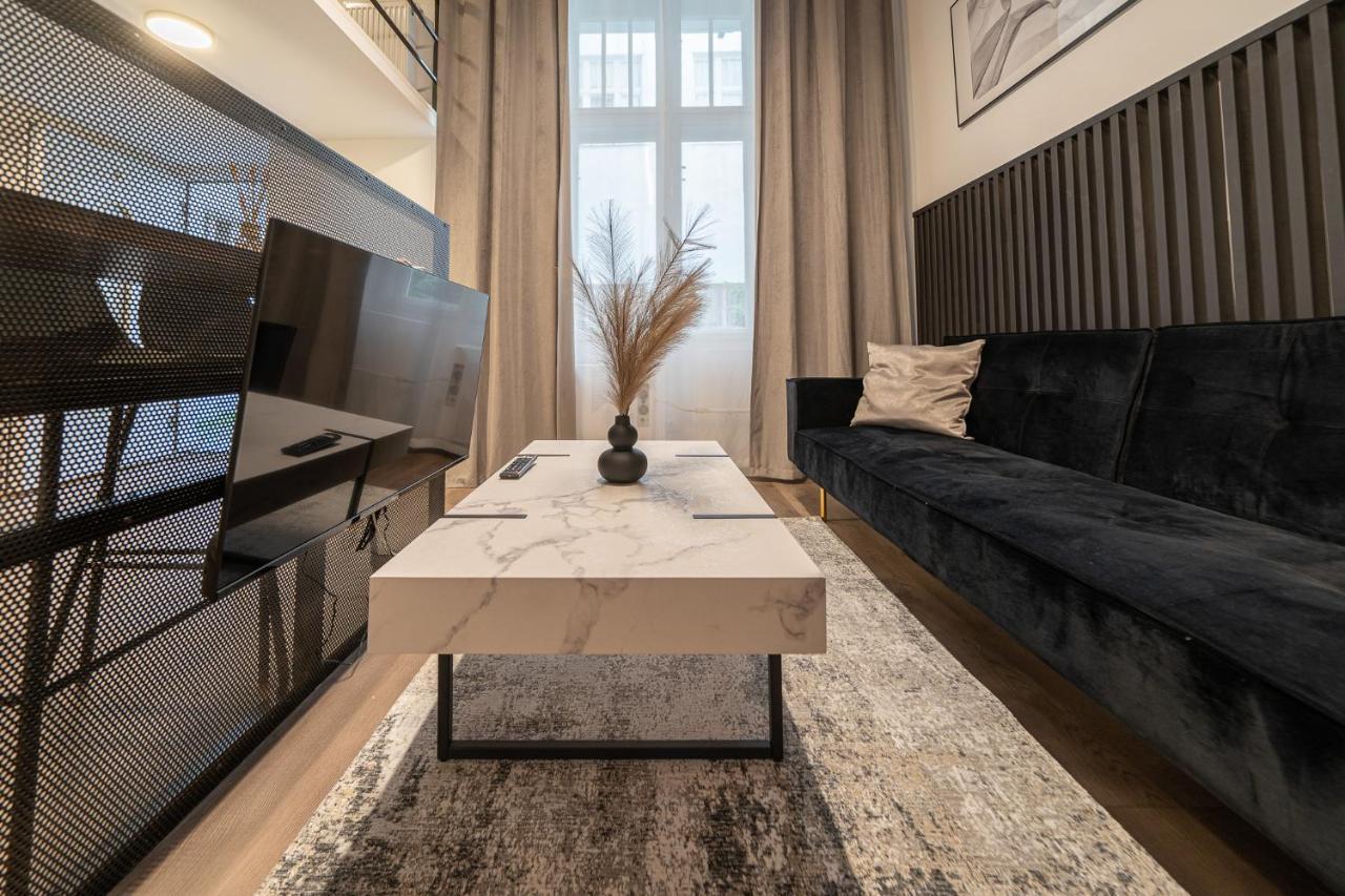 D37 - Dohany Street Urban Suite - Best Location By Bqa 부다페스트 외부 사진