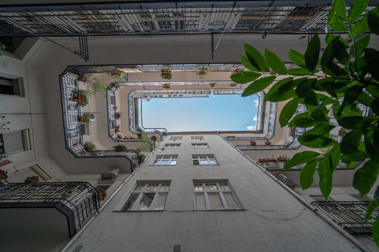 D37 - Dohany Street Urban Suite - Best Location By Bqa 부다페스트 외부 사진