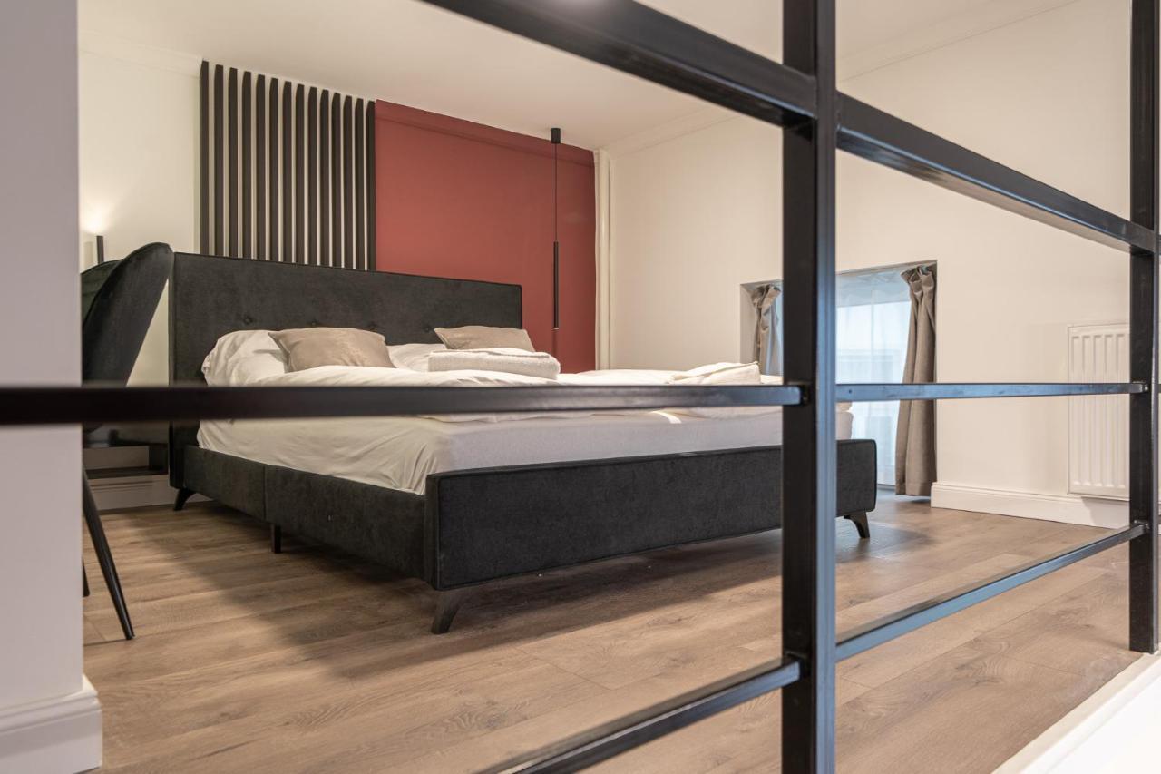 D37 - Dohany Street Urban Suite - Best Location By Bqa 부다페스트 외부 사진