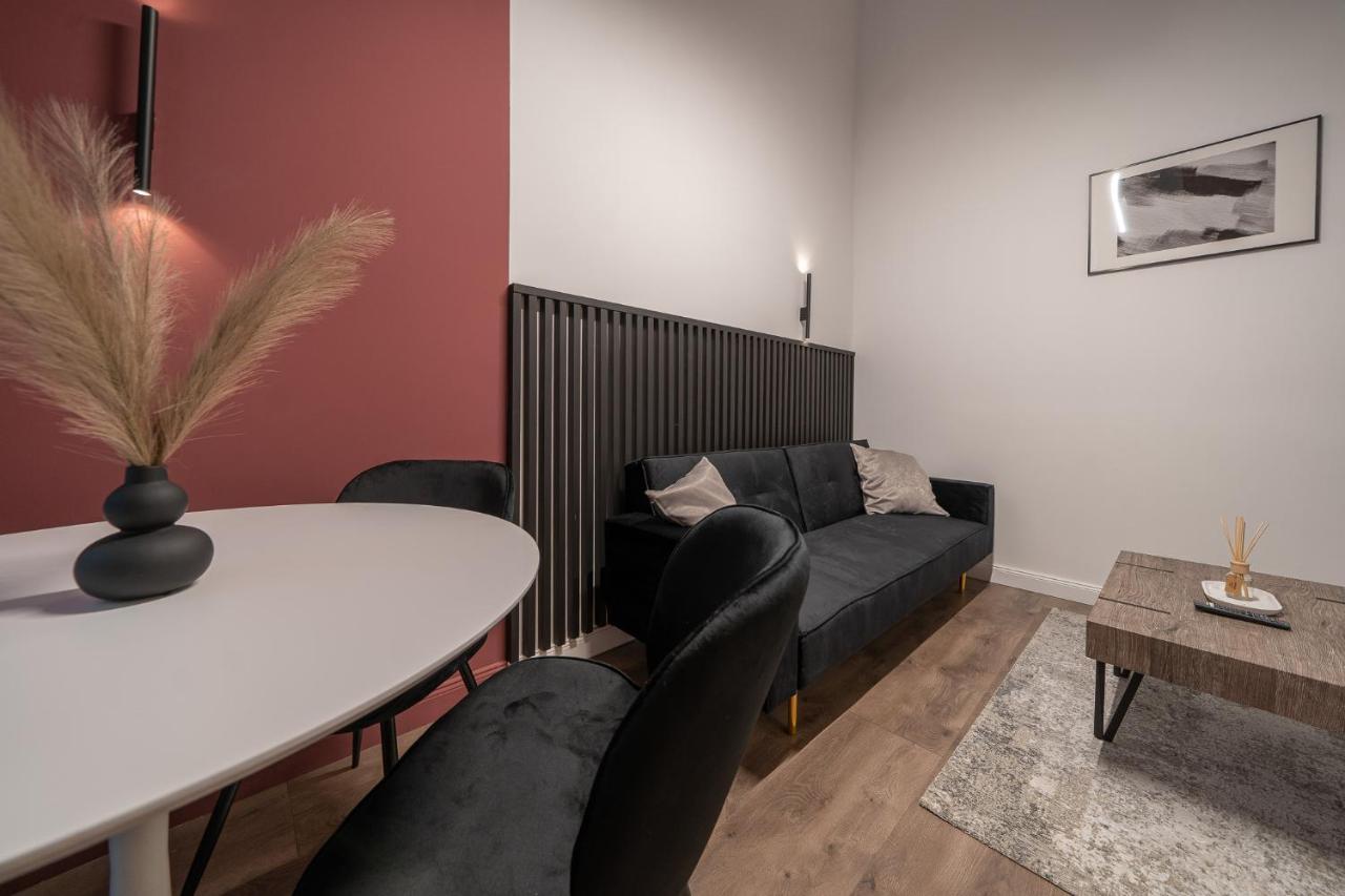 D37 - Dohany Street Urban Suite - Best Location By Bqa 부다페스트 외부 사진